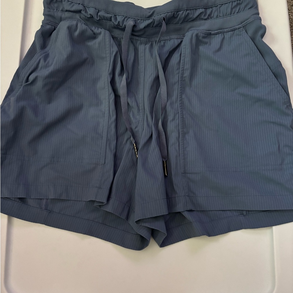 Lululemon Dance Studio High-Rise Shorts